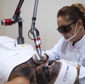 Nd-Yag лазерная система с модуляцией добротности